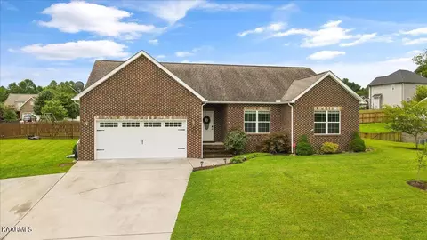 521 Susan Renee Ln, Knoxville, TN 37924
