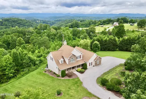 161 Welch Ln, New Tazewell, TN 37825