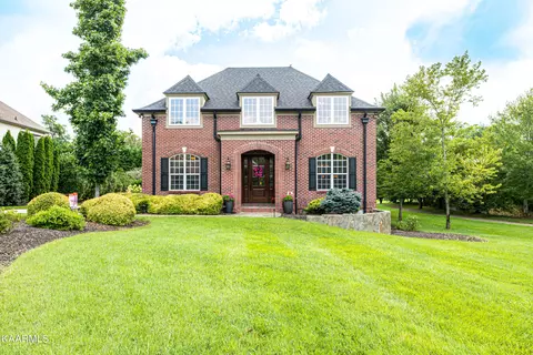 216 Spring Water Ln, Knoxville, TN 37934