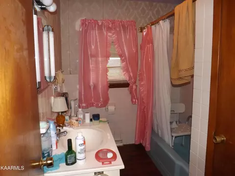 668 Shawanee Rd, Harrogate, TN 37752 photo 7