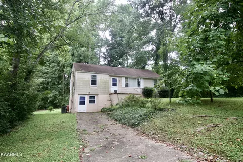 214 Hartford Rd, Knoxville, TN 37920