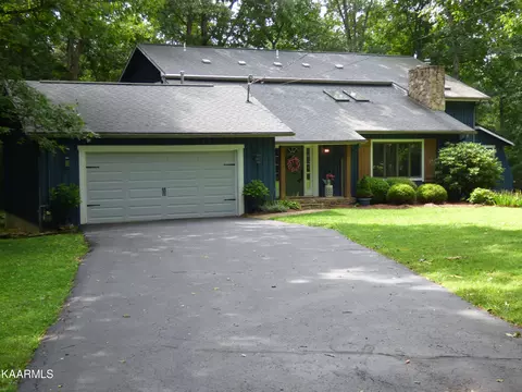 607 Hatler Rd, Crossville, TN 38555