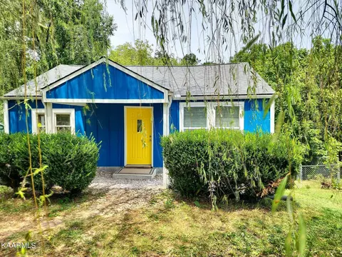 143 Ingersoll Ave, Knoxville, TN 37920