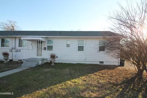 297-299 Jefferson Ave, Oak Ridge, TN 37830