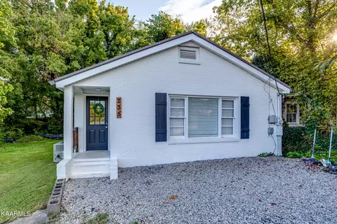 235 Highway 70, Lenoir City, TN 37771