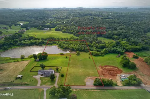 4159 Lowes Ferry Rd, Louisville, TN 37777