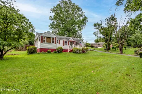 108 Brandau Dr, Knoxville, TN 37920