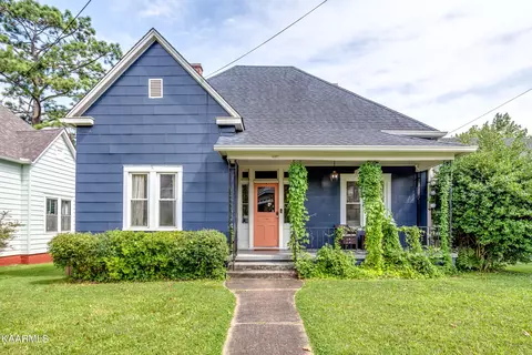 210 E Springdale Ave, Knoxville, TN 37917