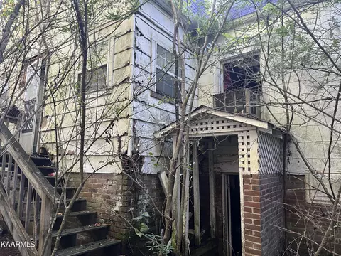438 Mccroskey St, Englewood, TN 37329