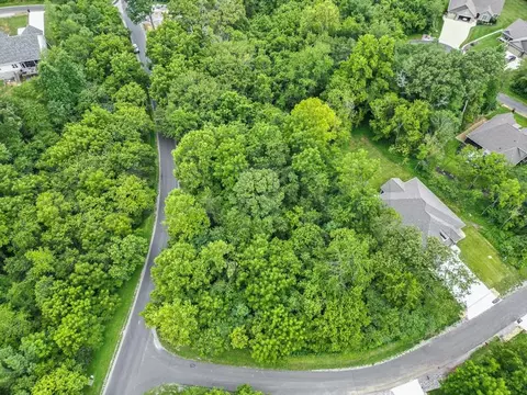 327 Oostagala Ln, Loudon, TN 37774