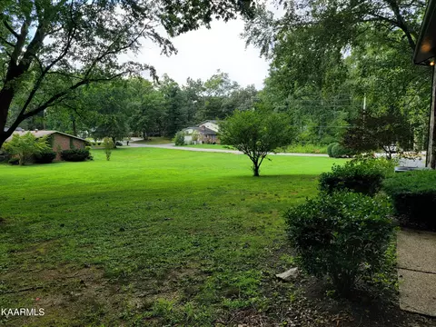 90 2 Woodland Dr # r, Sevierville, TN 37862