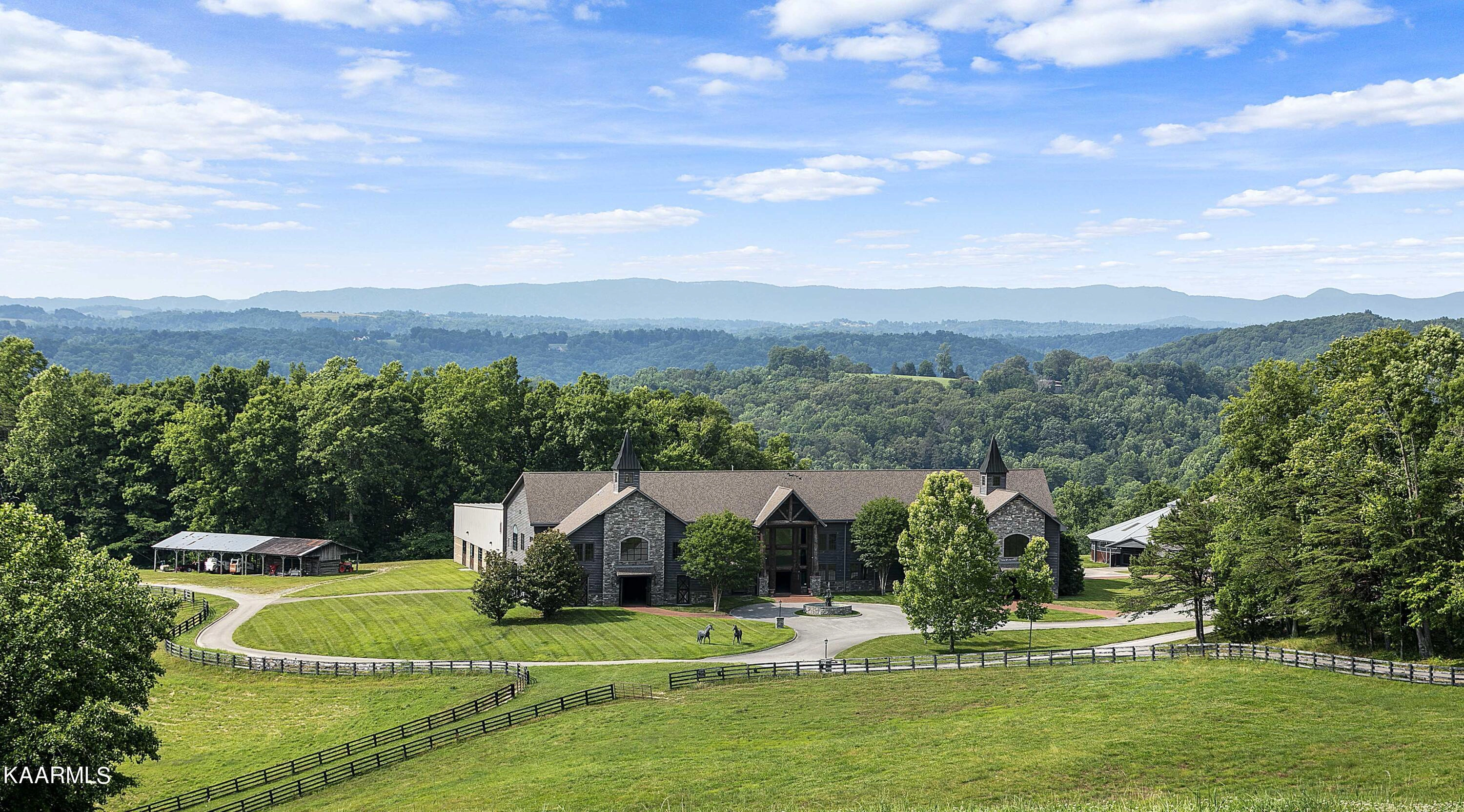 222 Stooksbury Ln  