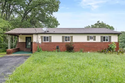 845 Mountain Rd, Caryville, TN 37714
