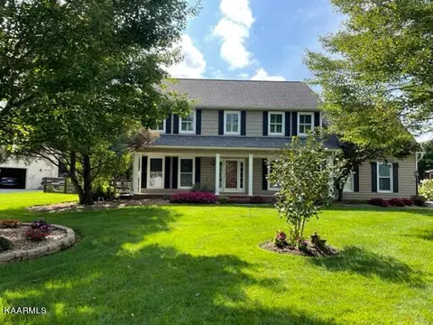 2301 Brighton Farms Blvd #1, Knoxville, TN 37932