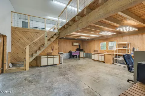 Undisclosed, Oneida, TN 37841 photo 16