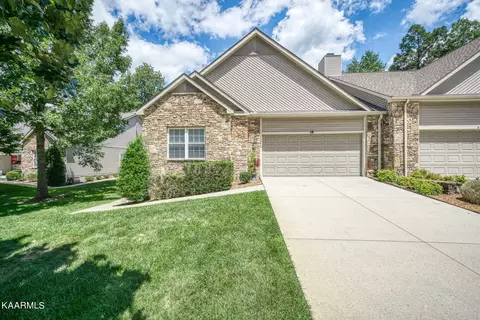 18 Brompton Ct, Crossville, TN 38558