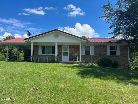 111 Tipton Hill Dr, Rose Hill, VA 24281