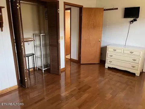 Bedroom - 465 Dr Thomas Walker Rd, Ewing, VA 24248 photo 1 of 3