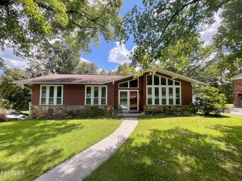 9616 Tallahassee Ln, Knoxville, TN 37932