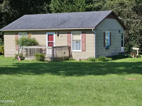 807 Burchfield St, Maryville, TN 37804