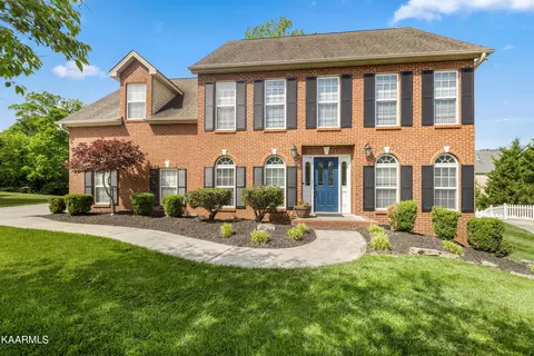 12525 Coral Reef Cir, Knoxville, TN 37922