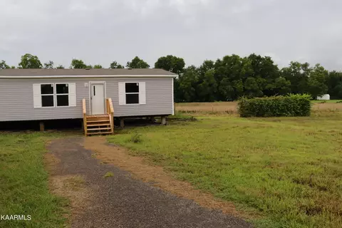 1057 Crosby Ln, Spring City, TN 37381