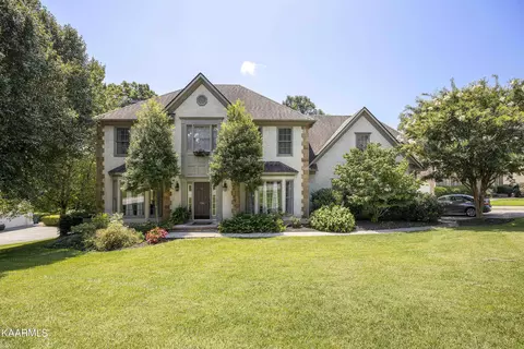 1116 Edbury Dr, Knoxville, TN 37922