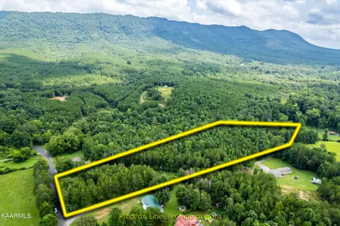 6 Camp Agape Road, Benton, TN 37307