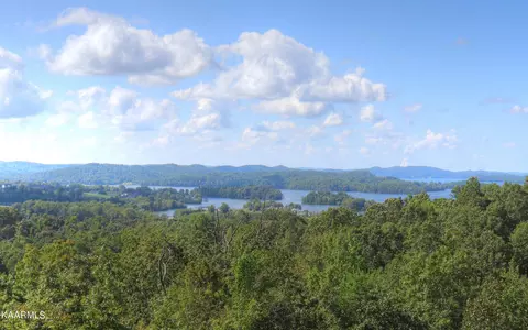 364 West Mountain Drive #5, Rockwood, TN 37854