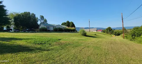 241 Sunshine Hill Dr, Ewing, VA 24248 photo 5
