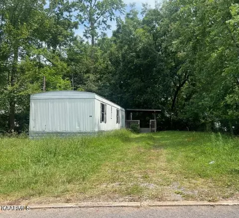 Jefferson Ave, Newport, TN 37821