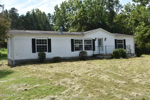 365 Shores Dr, Speedwell, TN 37870