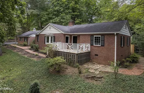 460 Noelton Dr, Knoxville, TN 37919