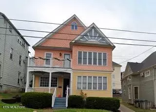 1215 Clinch Ave # 1, Knoxville, TN 37916