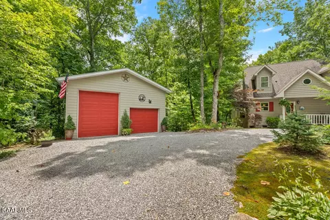 411 Laurel Rd, Townsend, TN 37882 photo 3