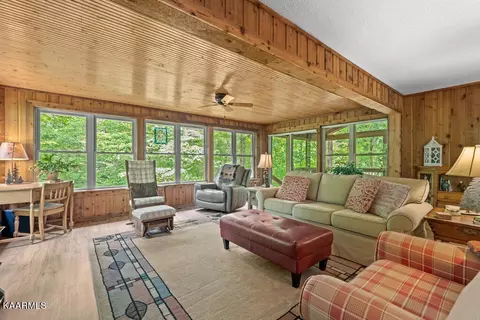 411 Laurel Rd, Townsend, TN 37882 photo 13