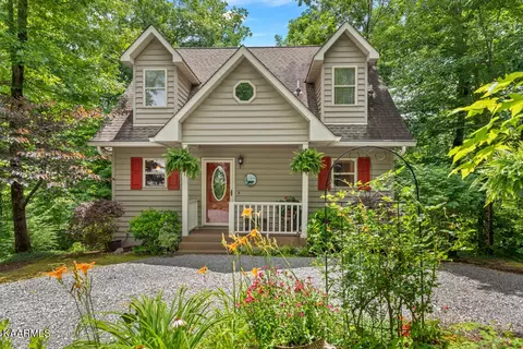 411 Laurel Rd, Townsend, TN 37882 photo 2