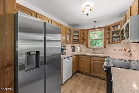 411 Laurel Rd, Townsend, TN 37882 photo 15