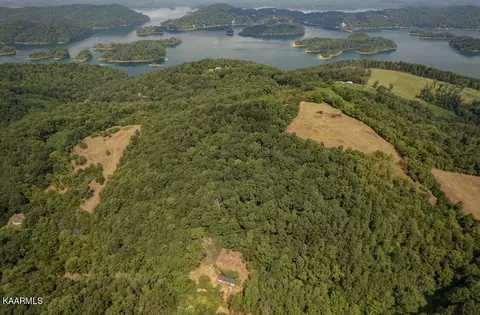 431 Sparks Landing Rd, Maynardville, TN 37807