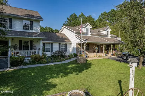 111 River Run Rd, Calhoun, TN 37309