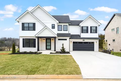 2263 Hickory Crest Ln, Knoxville, TN 37932