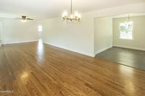 7929 Ewing Rd, Powell, TN 37849 photo 10