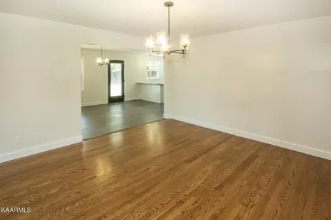 7929 Ewing Rd, Powell, TN 37849 photo 9