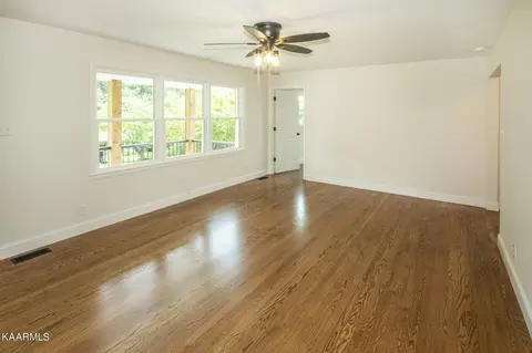 7929 Ewing Rd, Powell, TN 37849 photo 7