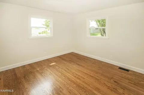 7929 Ewing Rd, Powell, TN 37849 photo 29