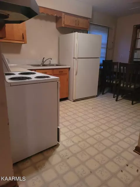 Nashville Hwy, Lancing, TN 37770