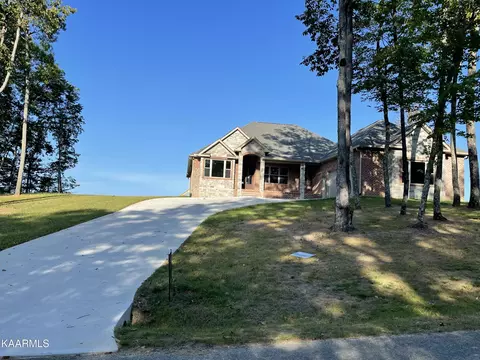 905 Eastridge Pass, Monterey, TN 38574