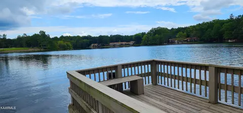 10 Lakeshore Ter #63, Crossville, TN 38558