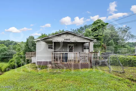6662 Withers Cir, Talbott, TN 37877 photo 2