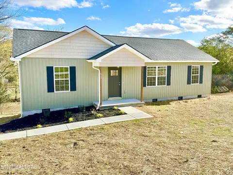 613 Glendale Ave, Clinton, TN 37716